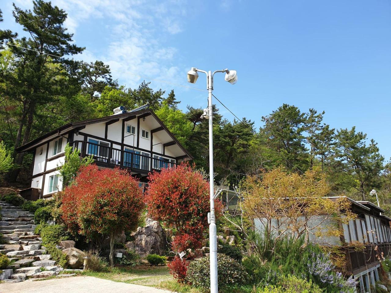 Tongyeong Yehyang Pension Dış mekan fotoğraf